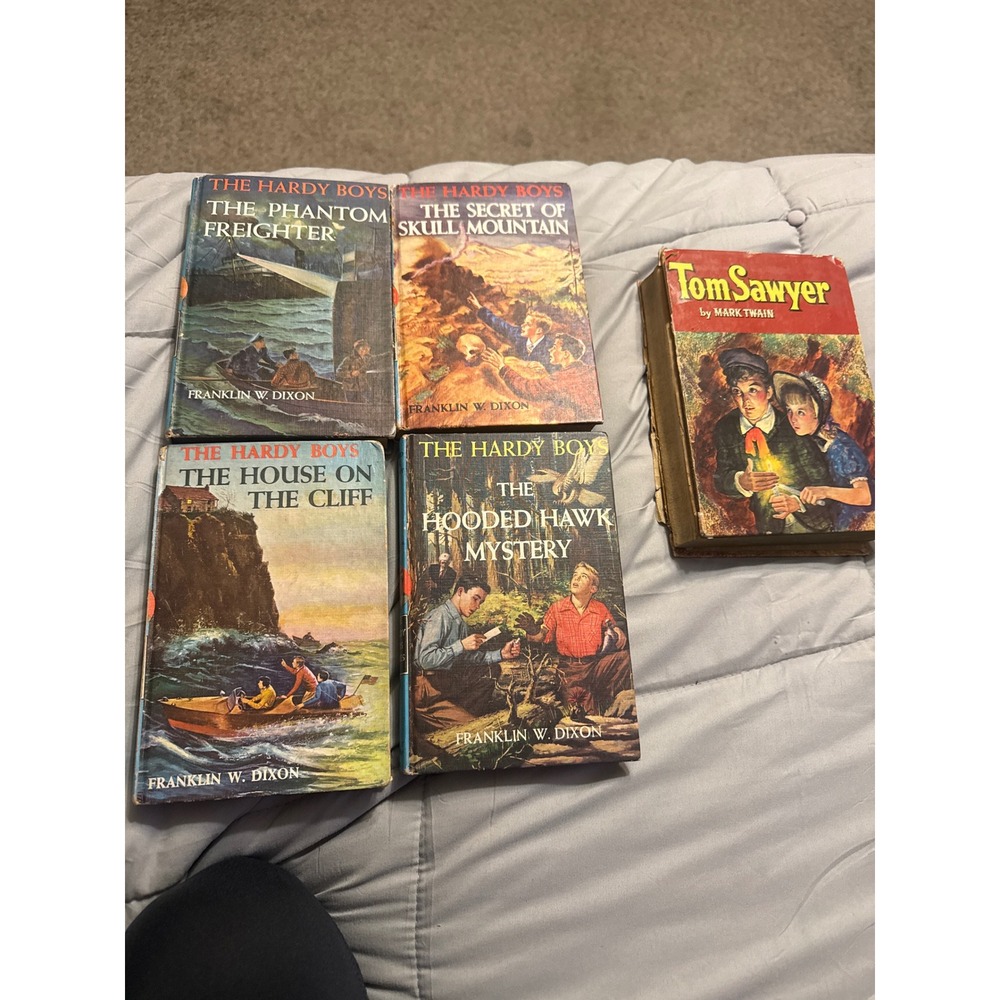 Vintage Hardy Boys Book Lot of 4 & Tom Sawyer Whitman Edition 1950s Mystery